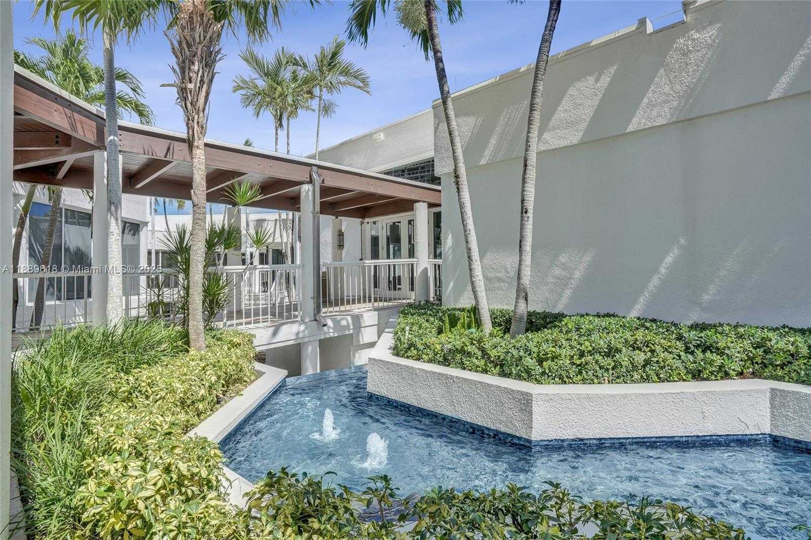 Small Image of 20281 EAST COUNTRY CLUB DR #2110, Aventura Number 50