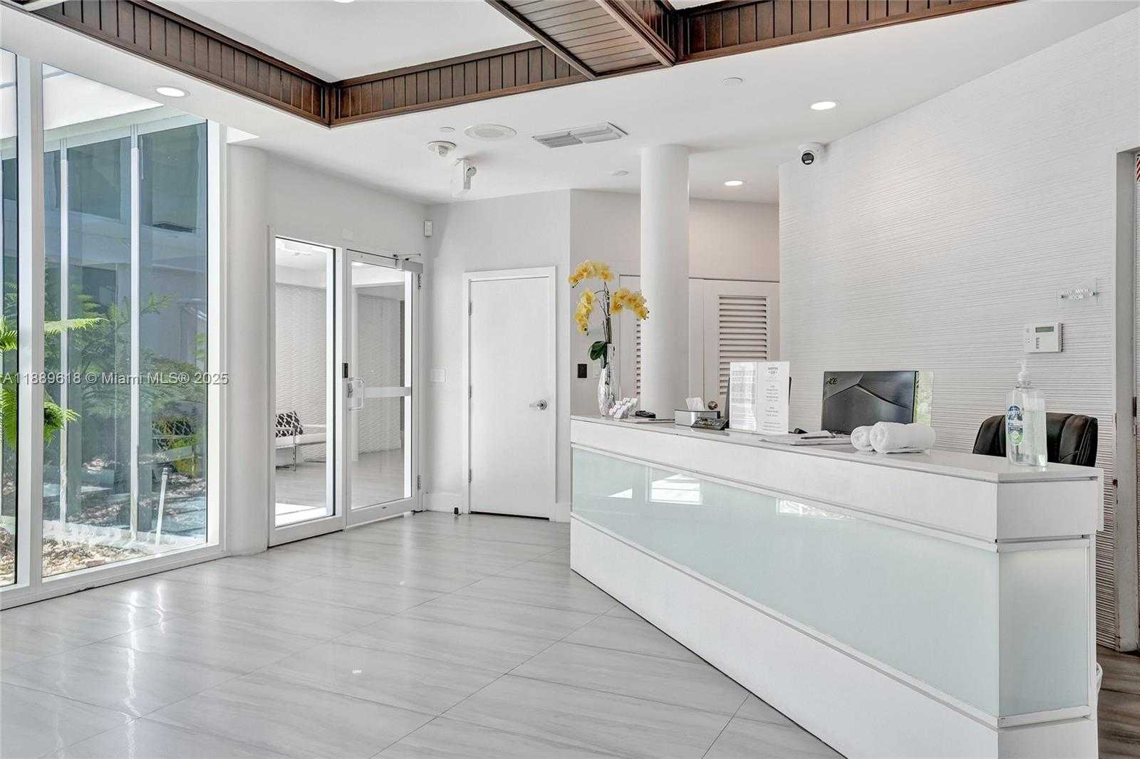 Small Image of 20281 EAST COUNTRY CLUB DR #2110, Aventura Number 60