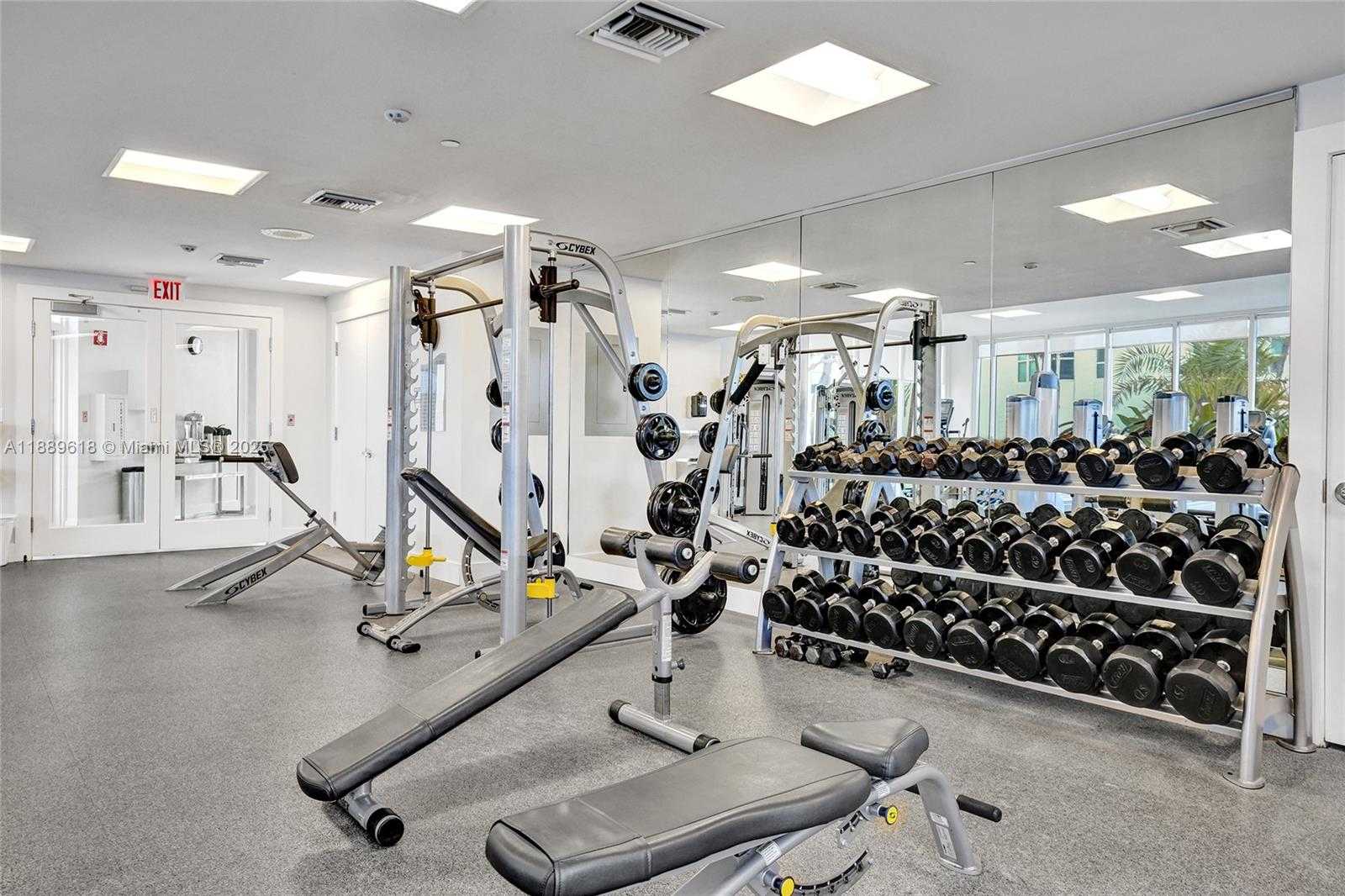 Small Image of 20281 EAST COUNTRY CLUB DR #2110, Aventura Number 63