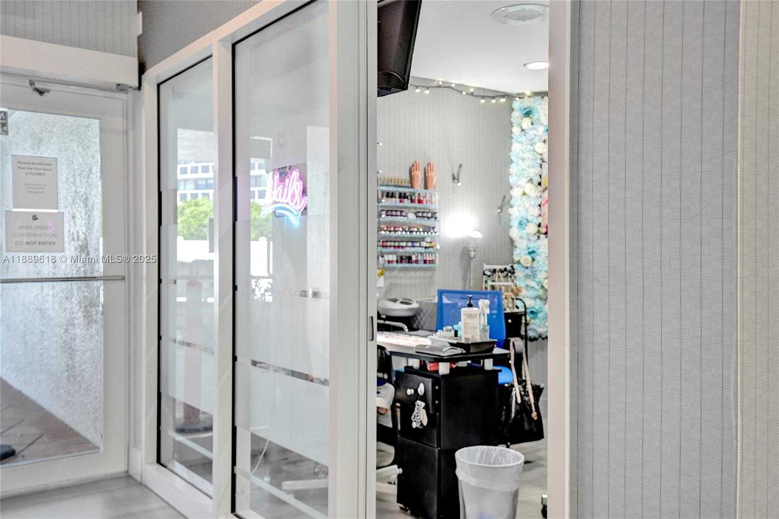 Small Image of 20281 EAST COUNTRY CLUB DR #2110, Aventura Number 75