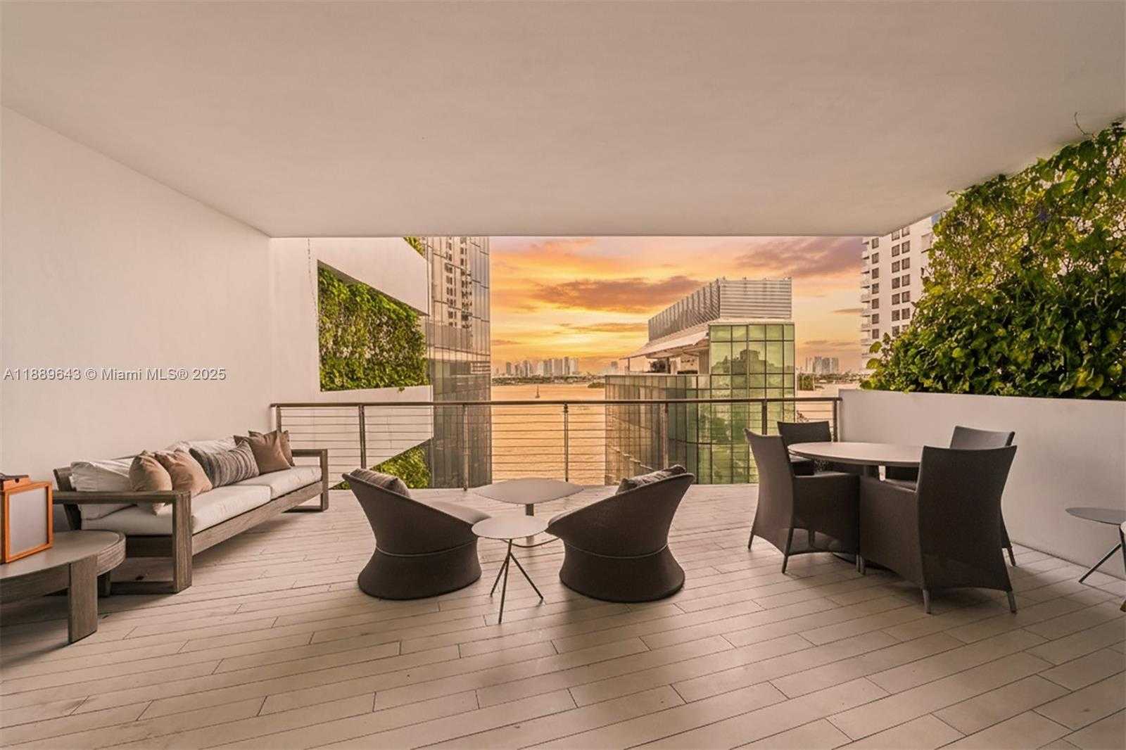 Small Image of 1300 MONAD TER #8D, Miami Beach Number 2