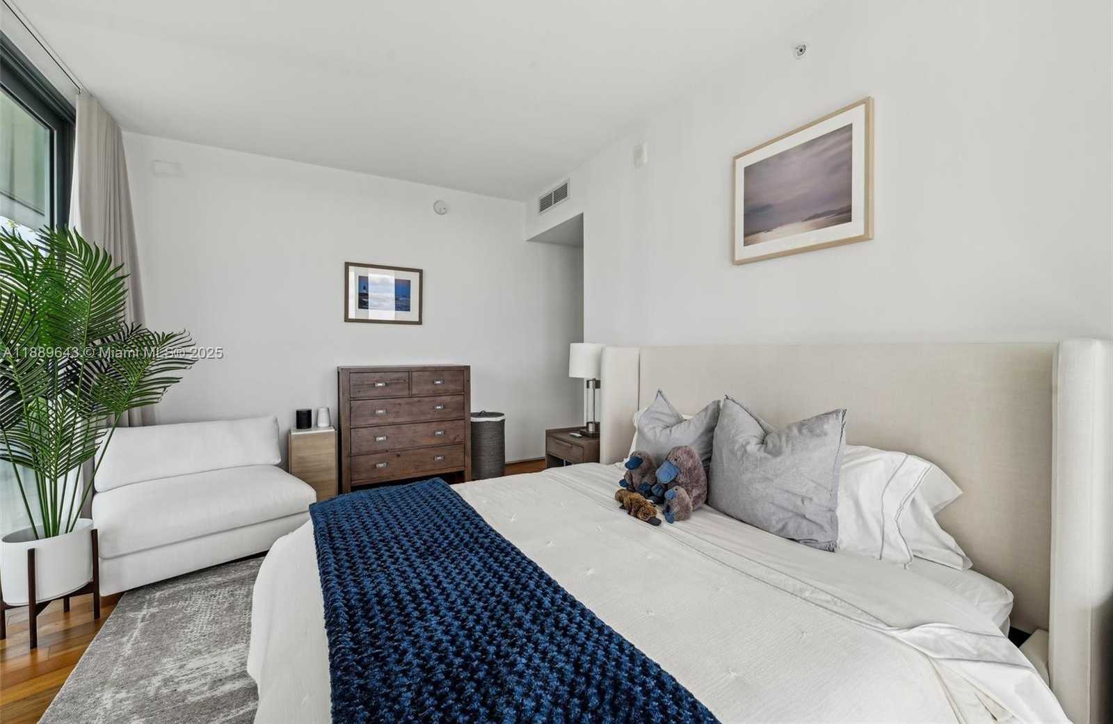 Small Image of 1300 MONAD TER #8D, Miami Beach Number 33