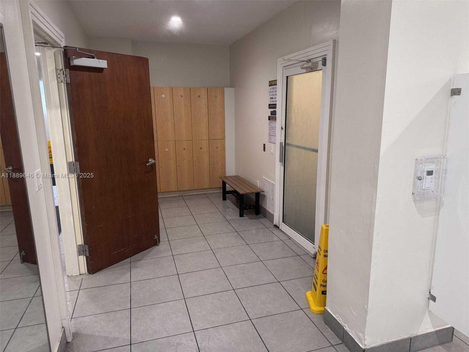 Small Image of 3001 SOUTH OCEAN DR #907, Hollywood Number 36
