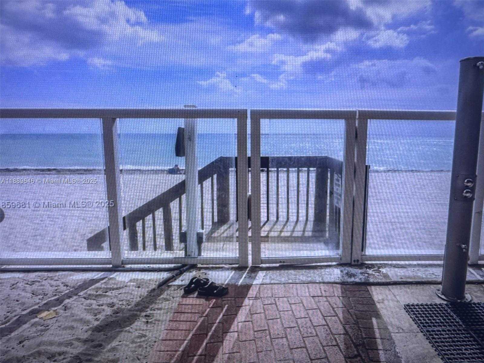 Small Image of 3001 SOUTH OCEAN DR #907, Hollywood Number 49