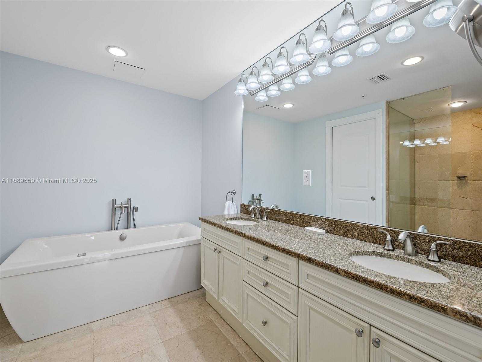 Small Image of 1414 SOUTH EAST 12TH ST #1B, Fort Lauderdale Number 15