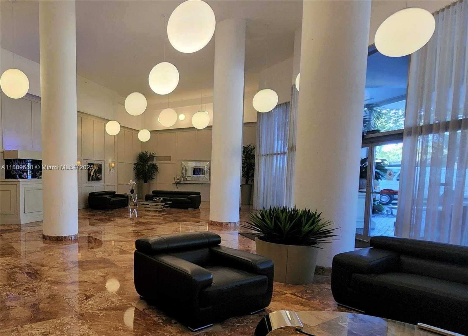 Small Image of 3600 MYSTIC POINTE DR #1801, Aventura Number 14