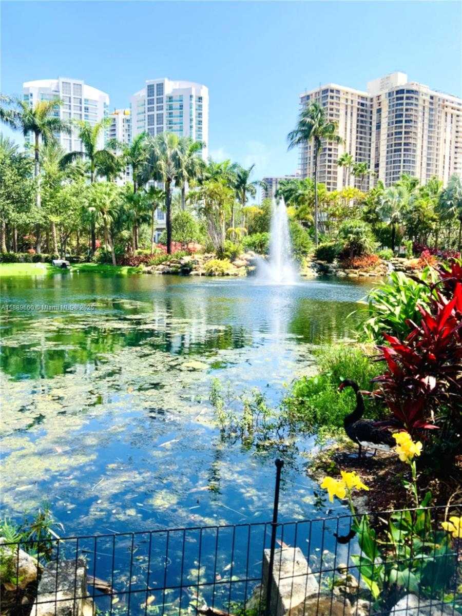 Small Image of 3600 MYSTIC POINTE DR #1801, Aventura Number 21