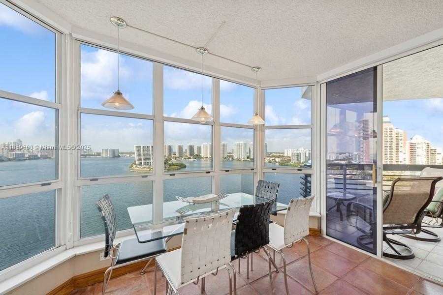 Small Image of 3600 MYSTIC POINTE DR #1801, Aventura Number 3