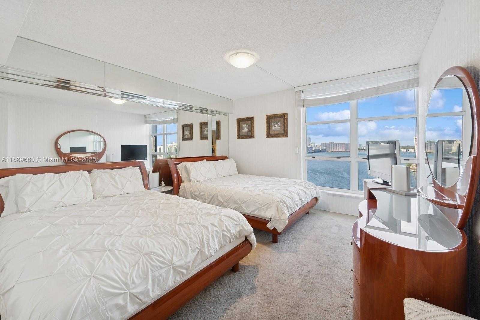 Small Image of 3600 MYSTIC POINTE DR #1801, Aventura Number 30