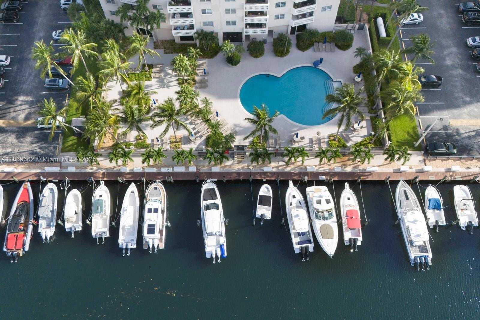 Small Image of 90 EDGEWATER DR #1218, Coral Gables Number 22