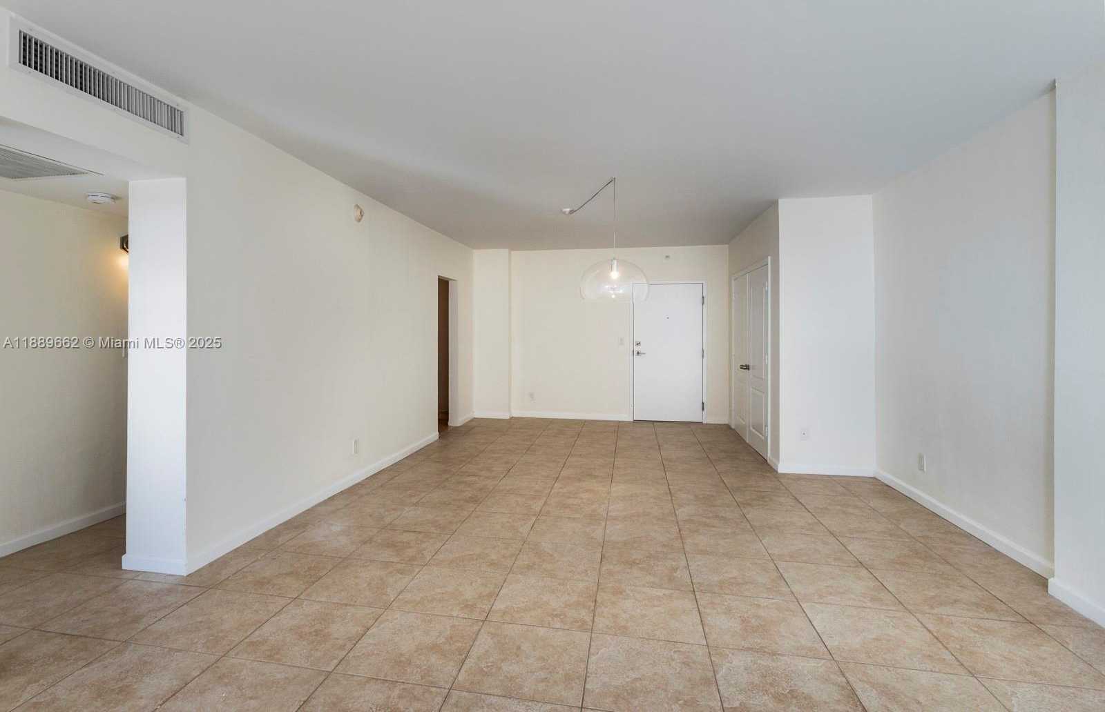 Small Image of 90 EDGEWATER DR #1218, Coral Gables Number 9