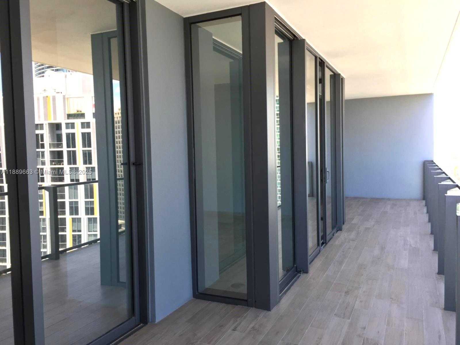 Small Image of 68 SOUTH EAST 6TH ST #1809, Miami Number 12