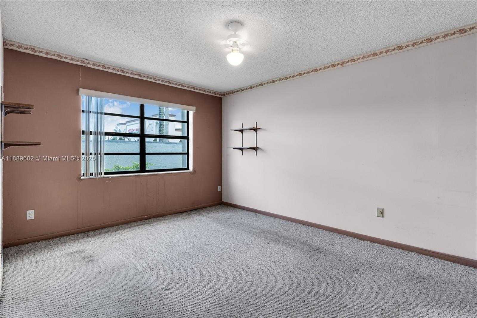 Small Image of 18370 MEDITERRANEAN BLVD #1-25, Hialeah Number 10