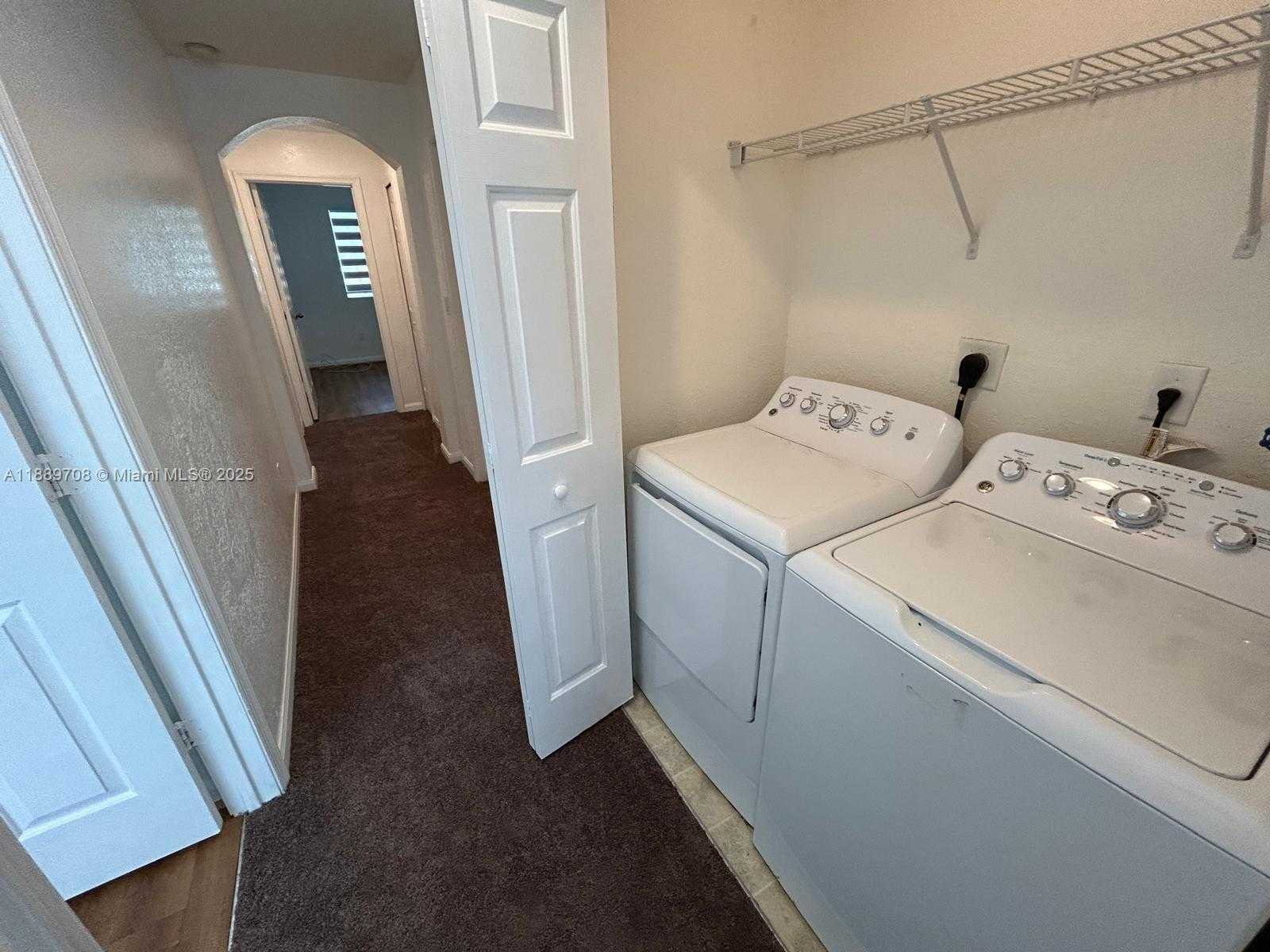 Small Image of 1406 SOUTH EAST 26TH CT #311, Homestead Number 12