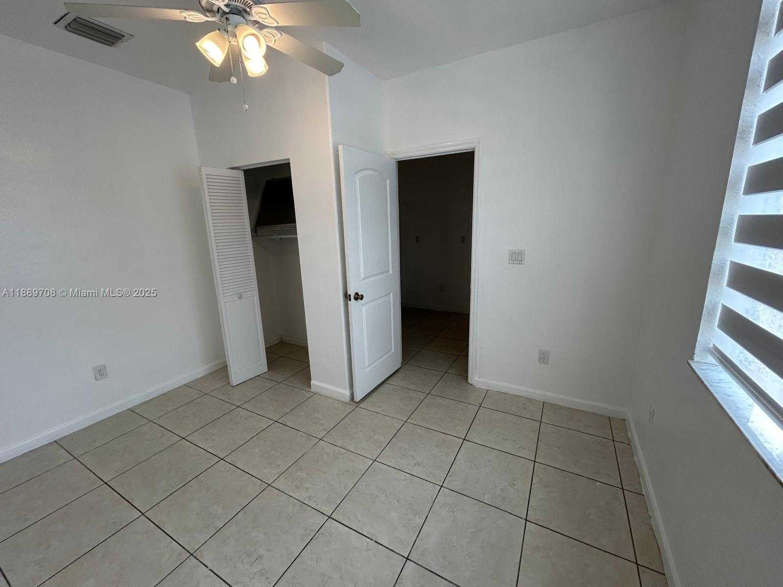 Small Image of 1406 SOUTH EAST 26TH CT #311, Homestead Number 2