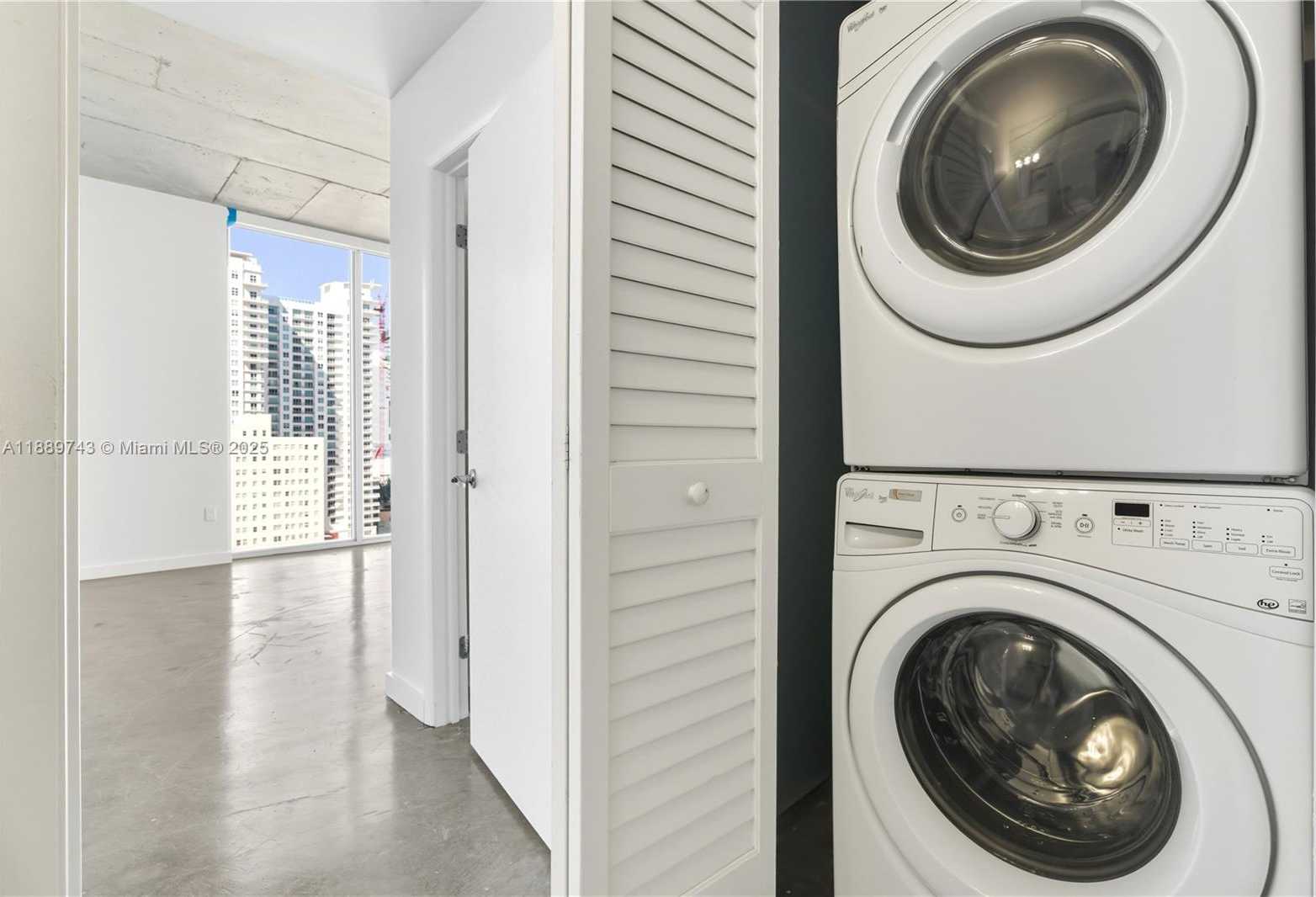 Small Image of 151 SOUTH EAST 1ST STREET #2002, Miami Number 9