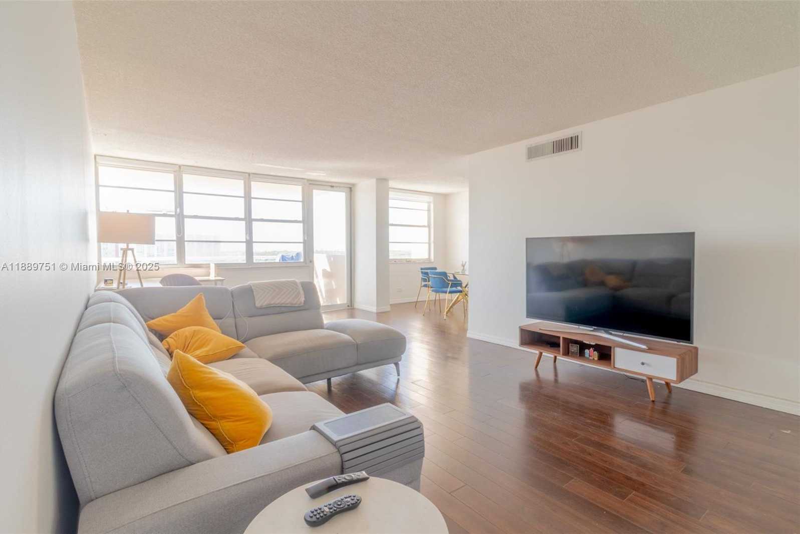 Small Image of 250 174TH ST #1201, Sunny Isles Beach Number 12