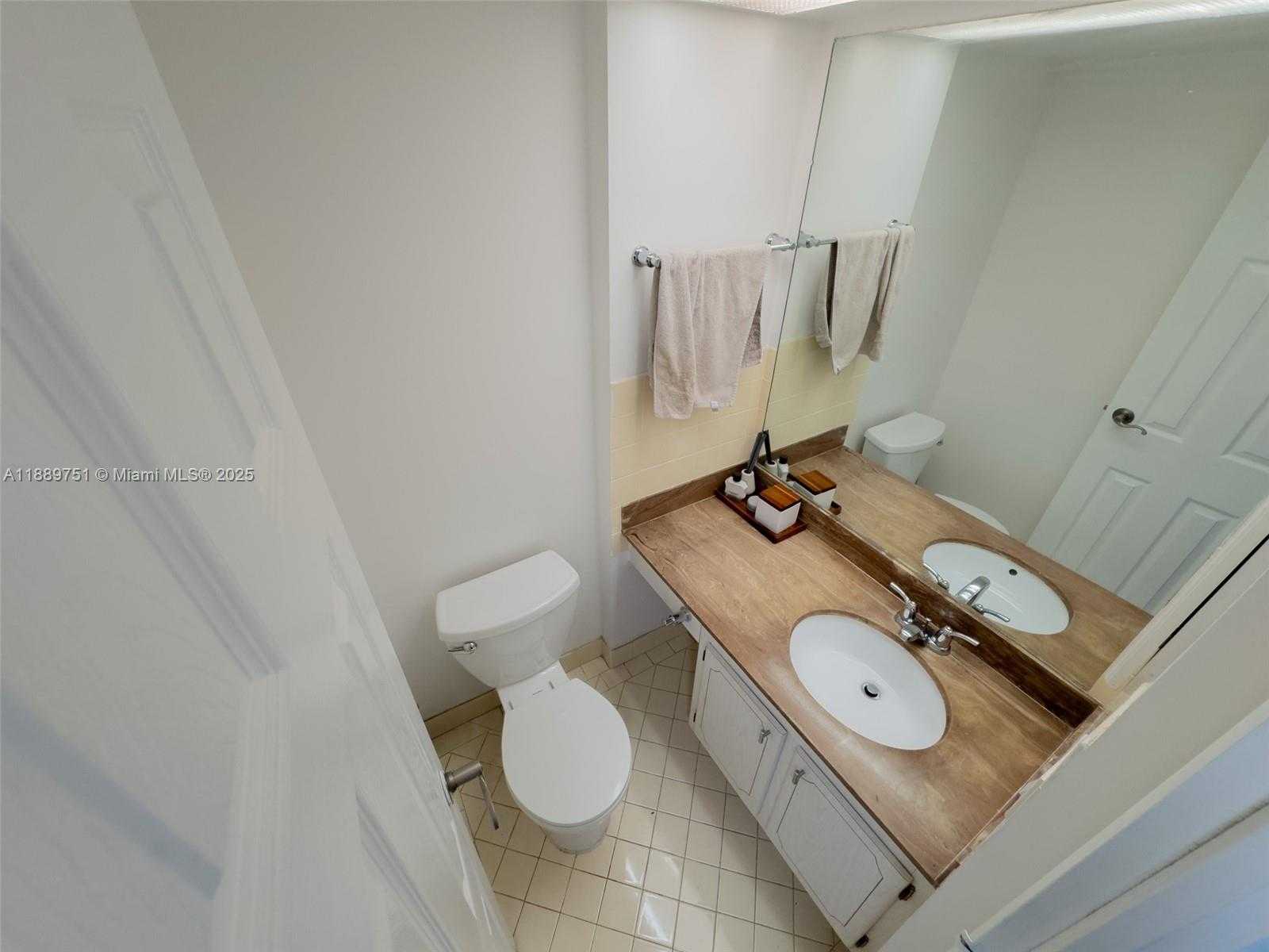 Small Image of 250 174TH ST #1201, Sunny Isles Beach Number 26