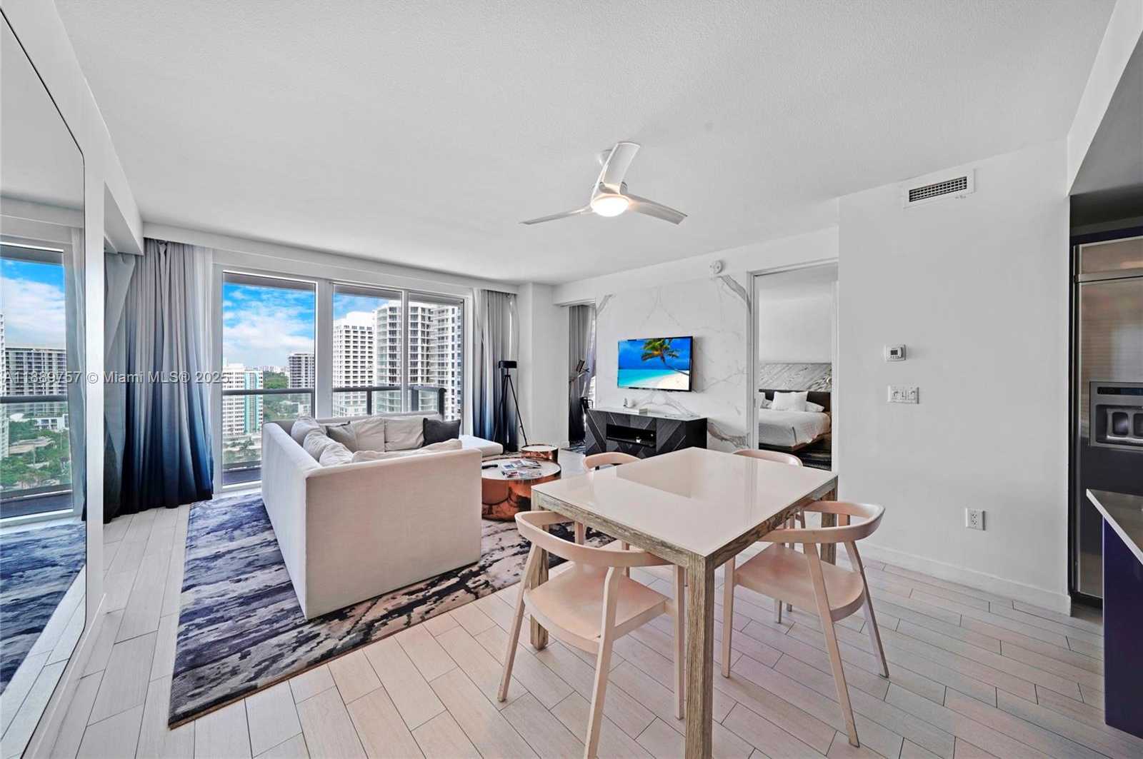 Small Image of 3101 BAYSHORE DR #1704, Fort Lauderdale Number 10