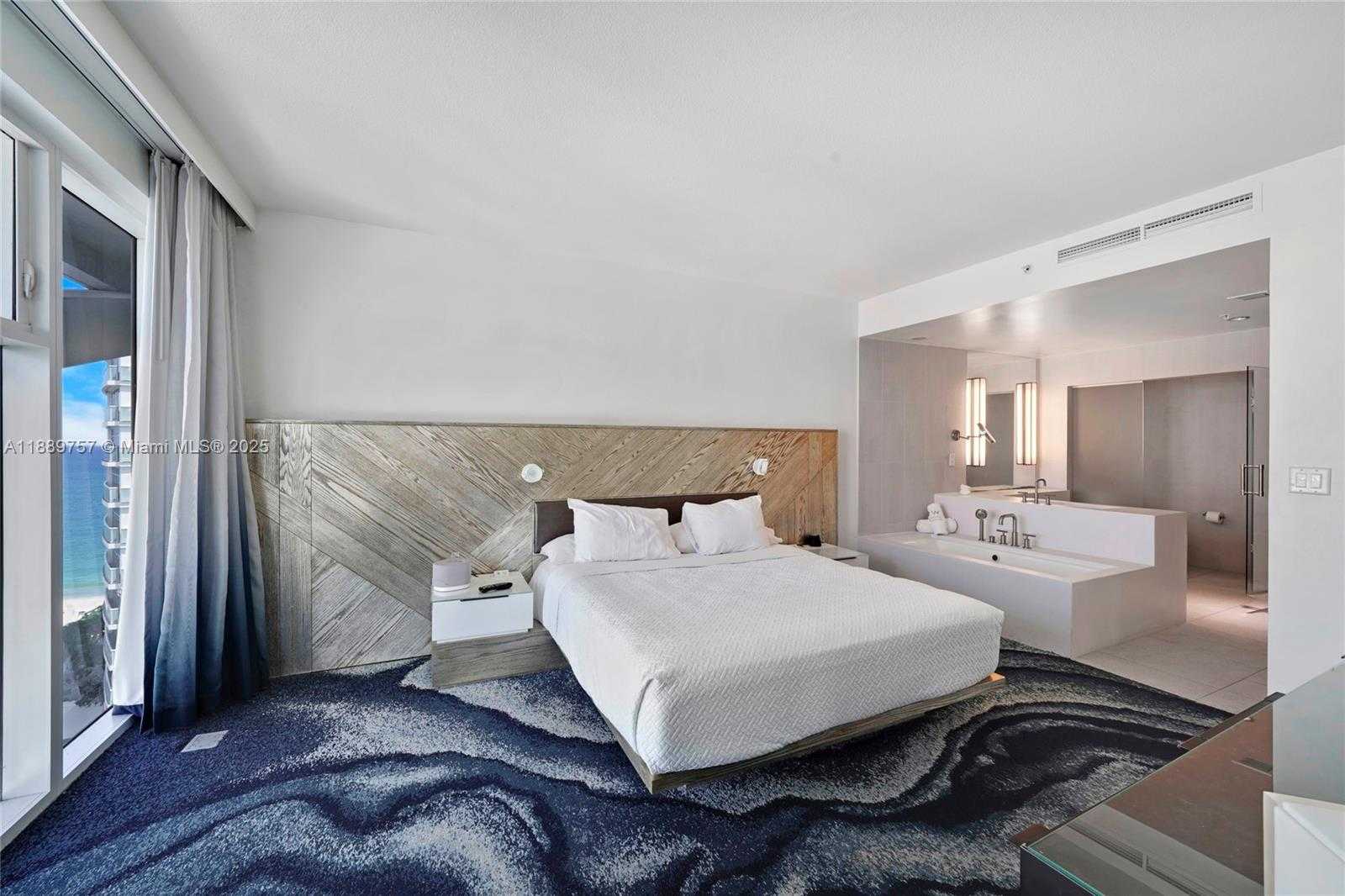 Small Image of 3101 BAYSHORE DR #1704, Fort Lauderdale Number 22