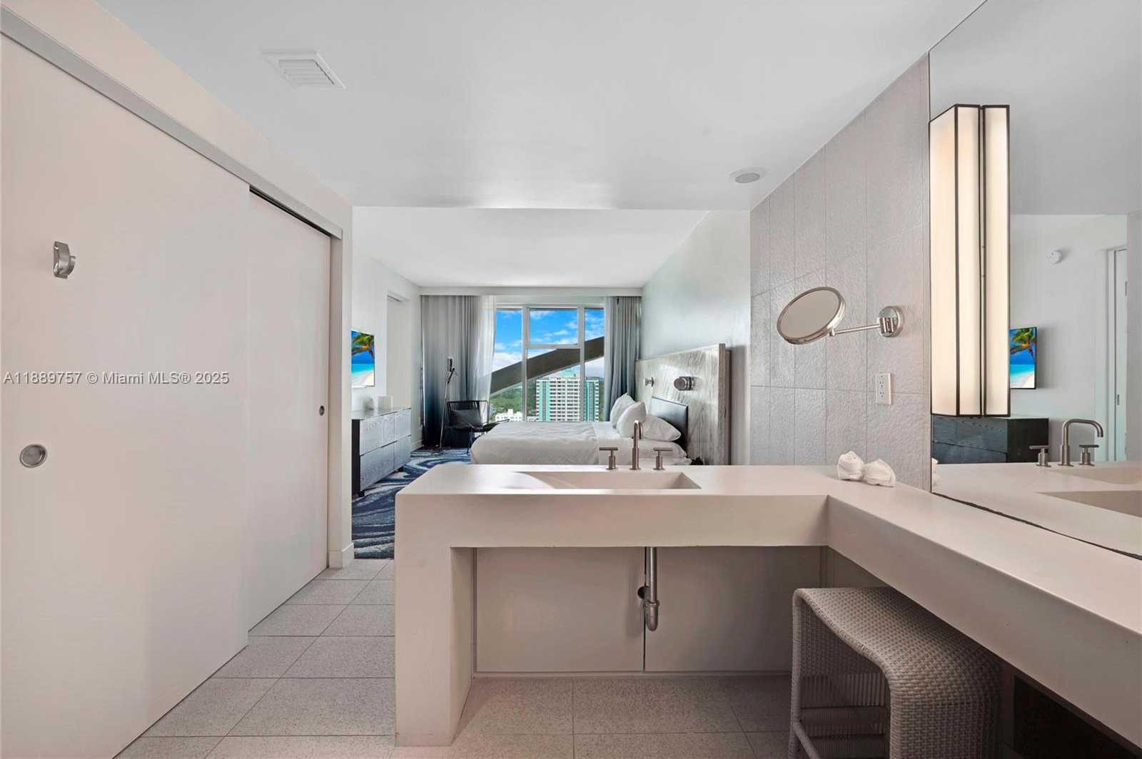 Small Image of 3101 BAYSHORE DR #1704, Fort Lauderdale Number 29