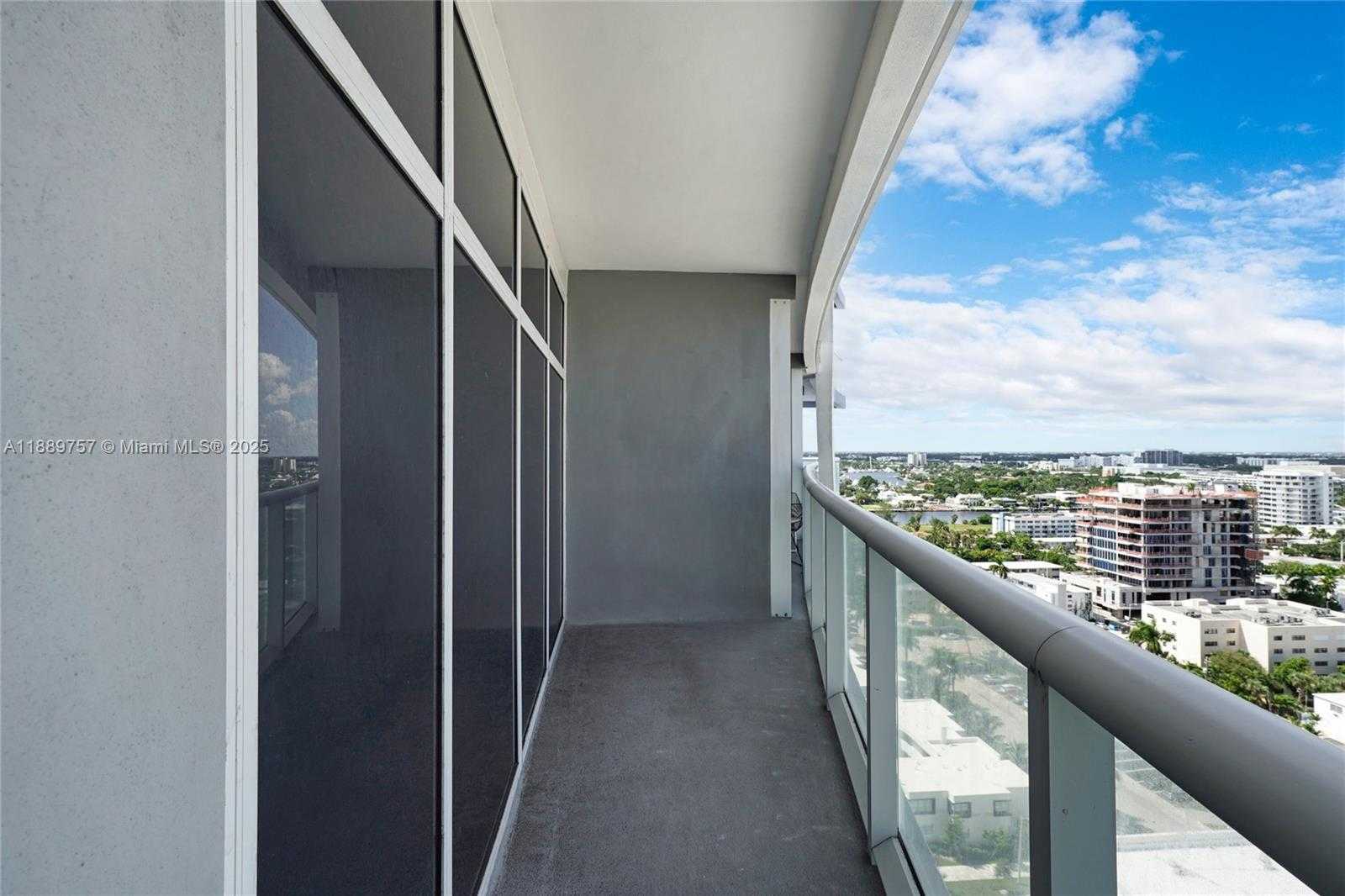 Small Image of 3101 BAYSHORE DR #1704, Fort Lauderdale Number 32