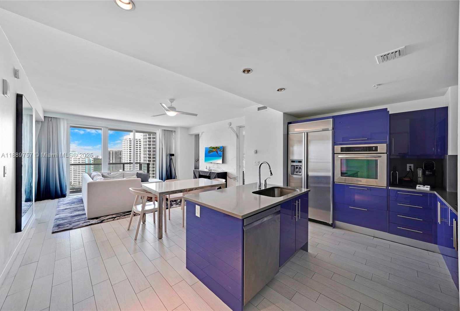 Small Image of 3101 BAYSHORE DR #1704, Fort Lauderdale Number 6