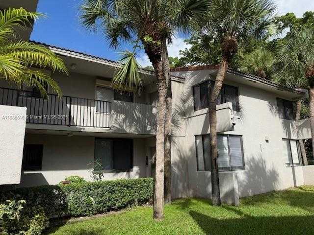 Small Image of 9537 SOUTH WEST 1ST CT #9537, Coral Springs Number 3