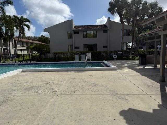 Small Image of 9537 SOUTH WEST 1ST CT #9537, Coral Springs Number 5