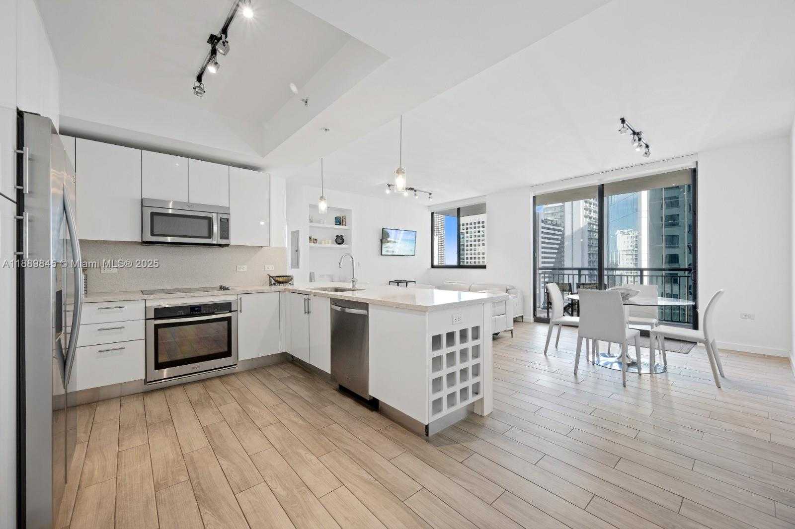 Small Image of 999 SOUTH WEST 1ST AVE #1514, Miami Number 12