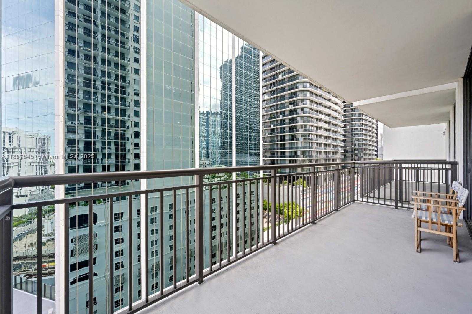 Small Image of 999 SOUTH WEST 1ST AVE #1514, Miami Number 3