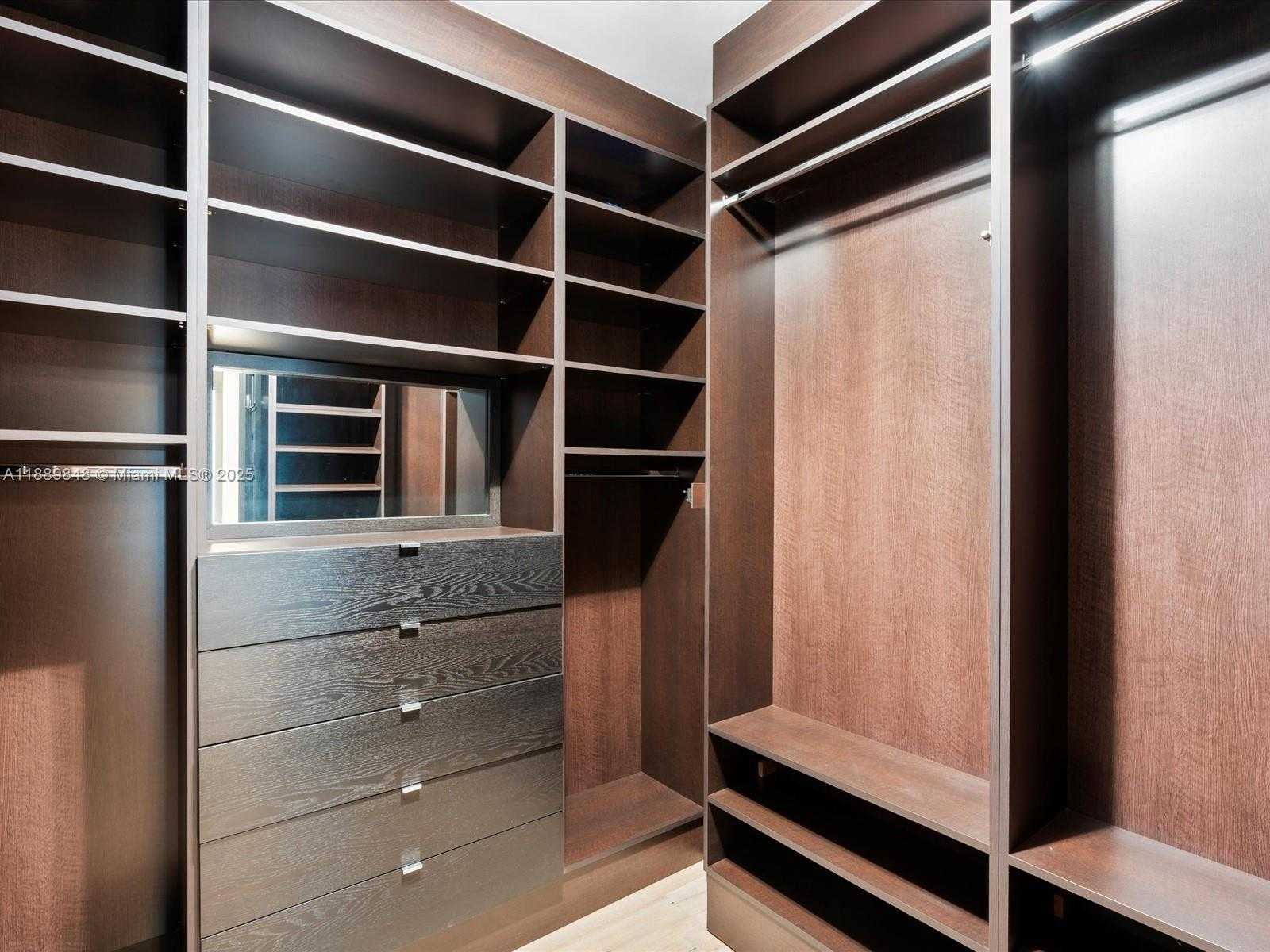 Small Image of 2711 SOUTH OCEAN DR #4005, Hollywood Number 25