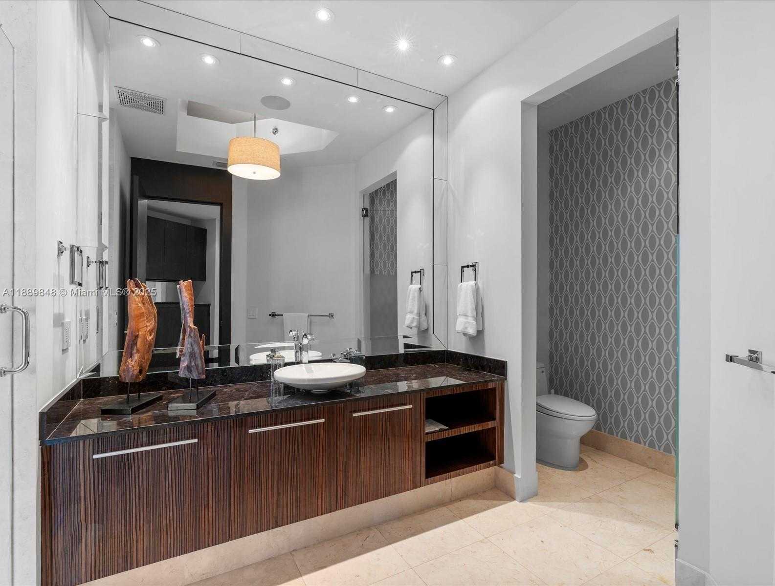 Small Image of 2711 SOUTH OCEAN DR #4005, Hollywood Number 32