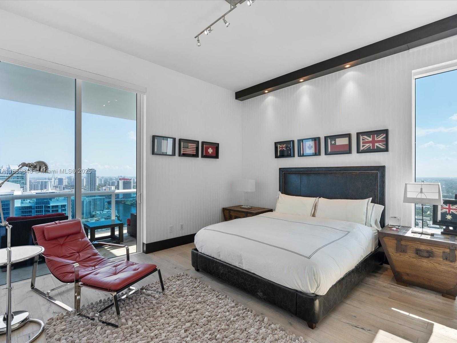 Small Image of 2711 SOUTH OCEAN DR #4005, Hollywood Number 47