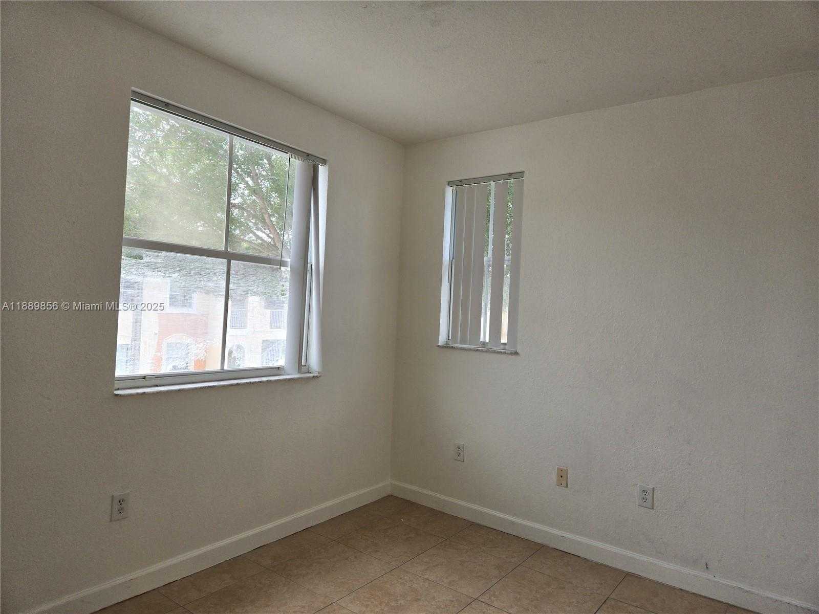 Small Image of 2758 SOUTH EAST 17TH AVE #203, Homestead Number 18