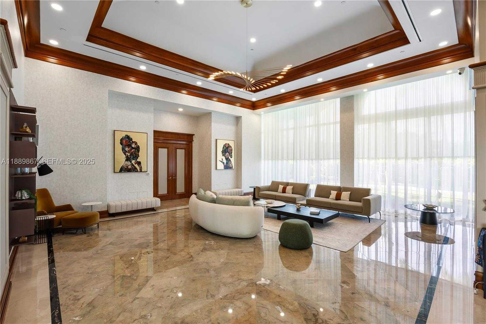 Imagen de Pequeño Objeto