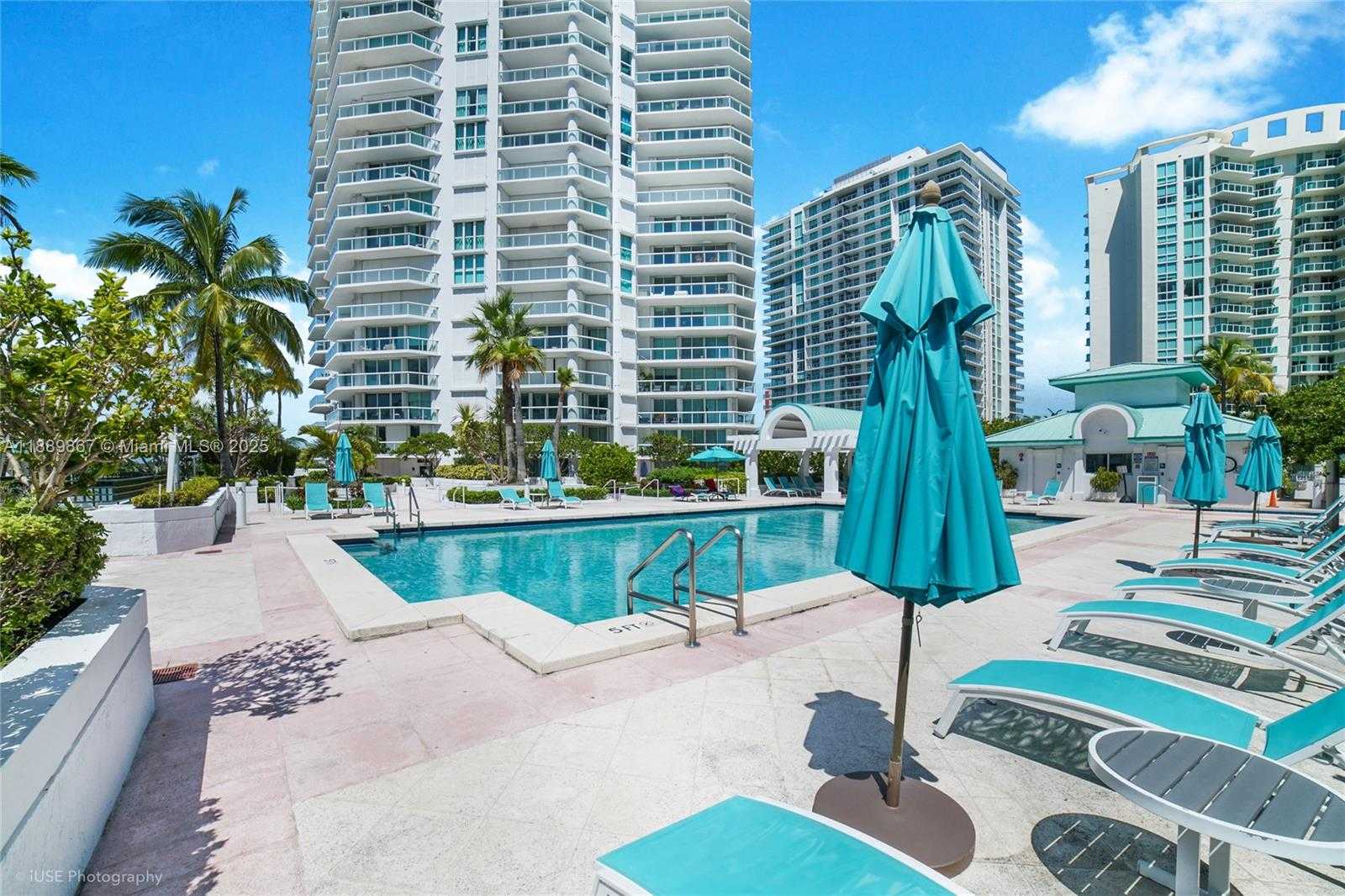 Small Image of 16500 COLLINS AVE #1751, Sunny Isles Beach Number 4