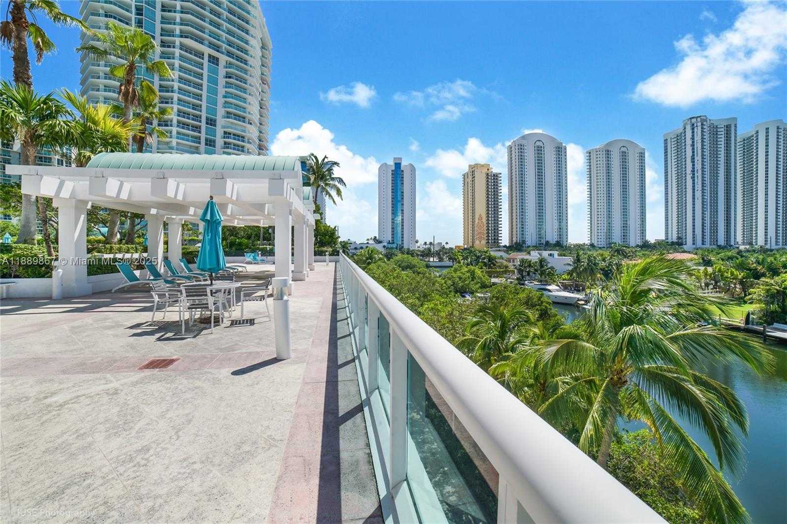 Small Image of 16500 COLLINS AVE #1751, Sunny Isles Beach Number 5