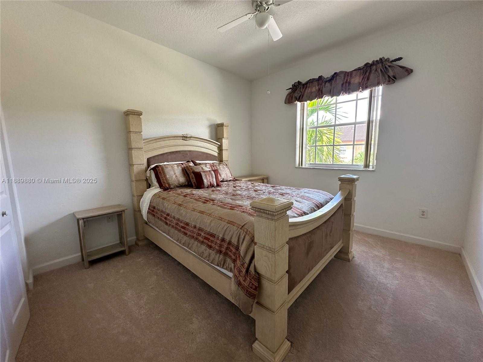Small Image of 13261 SOUTH WEST 127TH CT, Miami Number 17