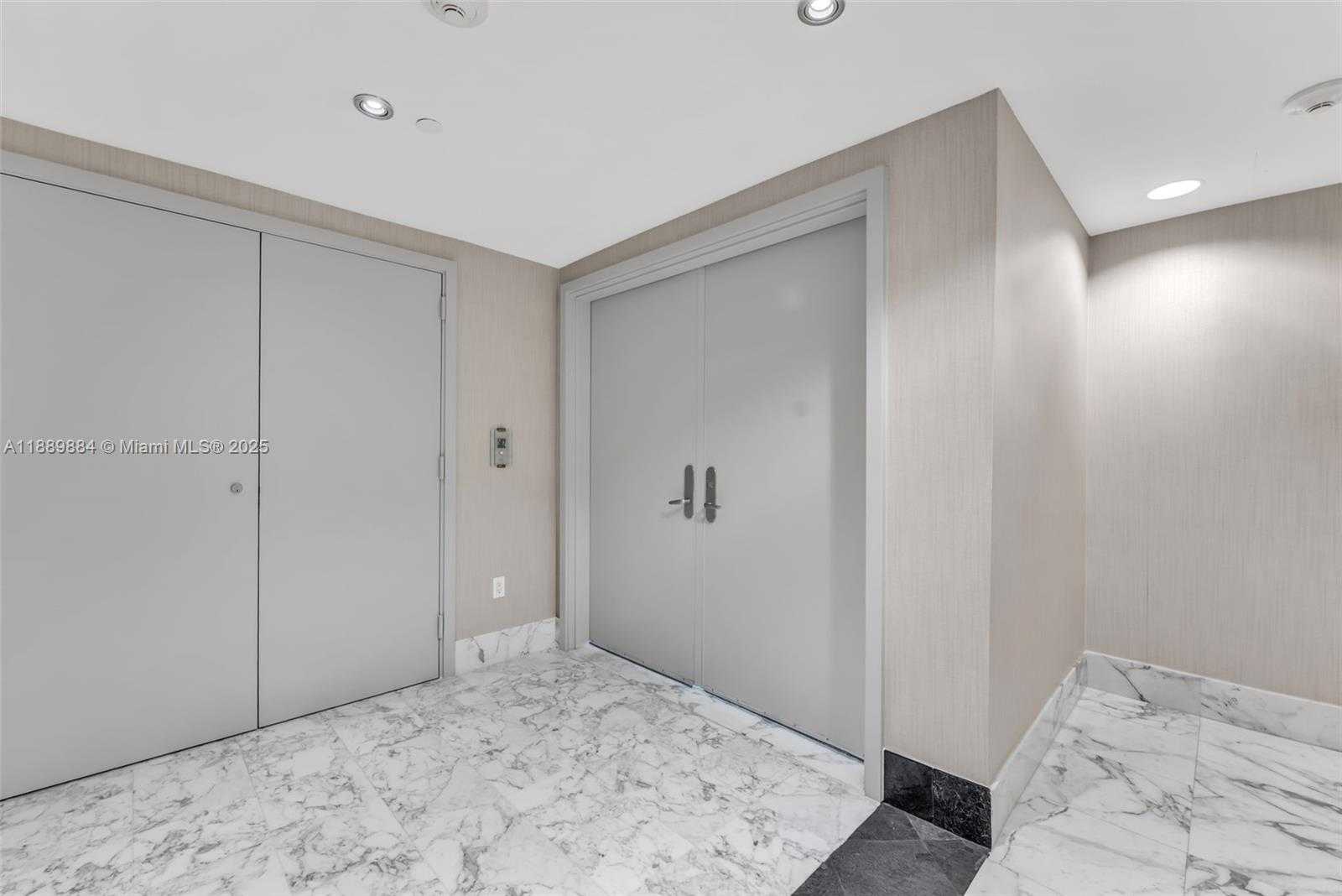 Small Image of 1331 BRICKELL BAY DR #502, Miami Number 2