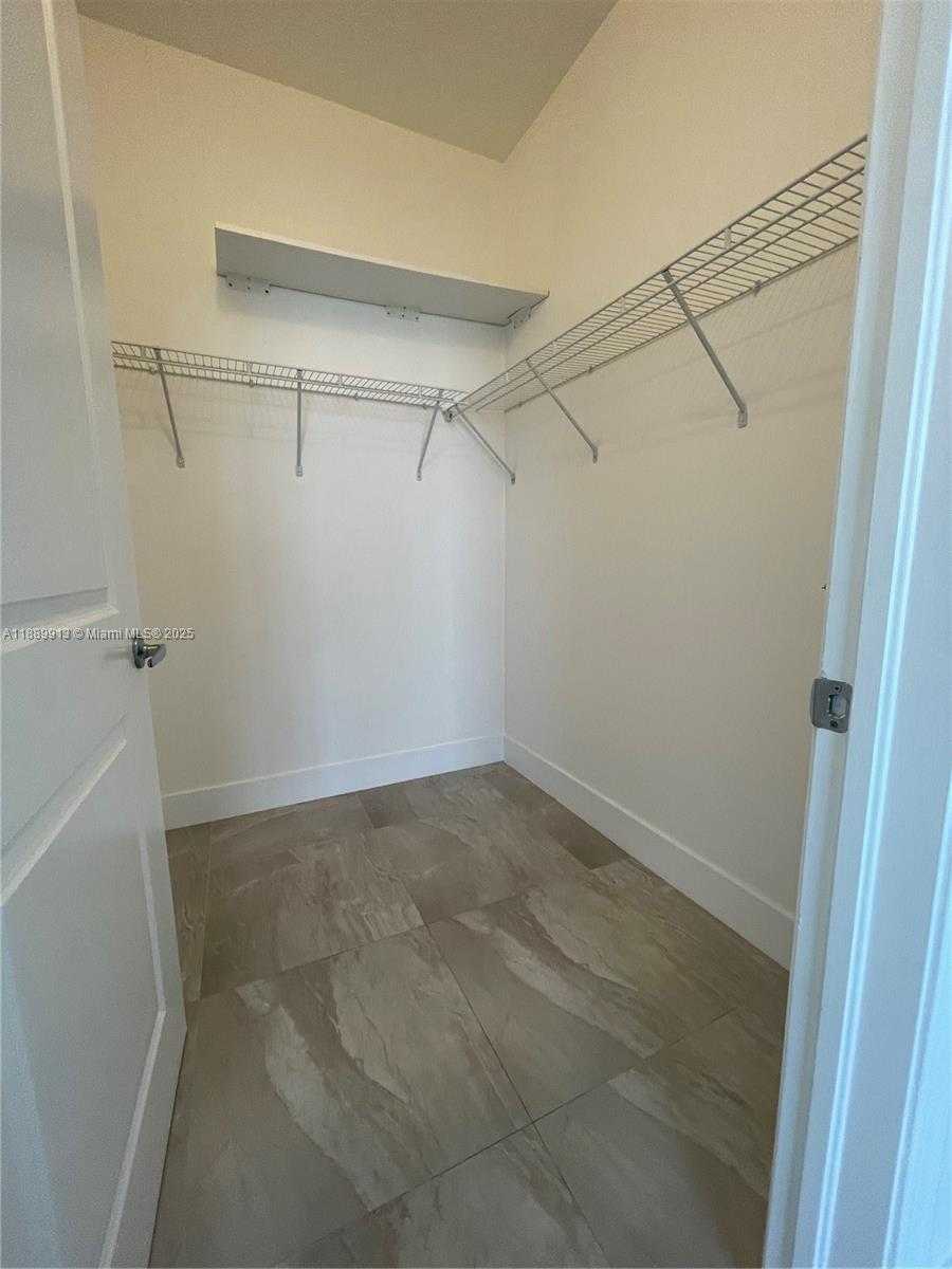 Small Image of 10 ARAGON AVE #1412, Coral Gables Number 12