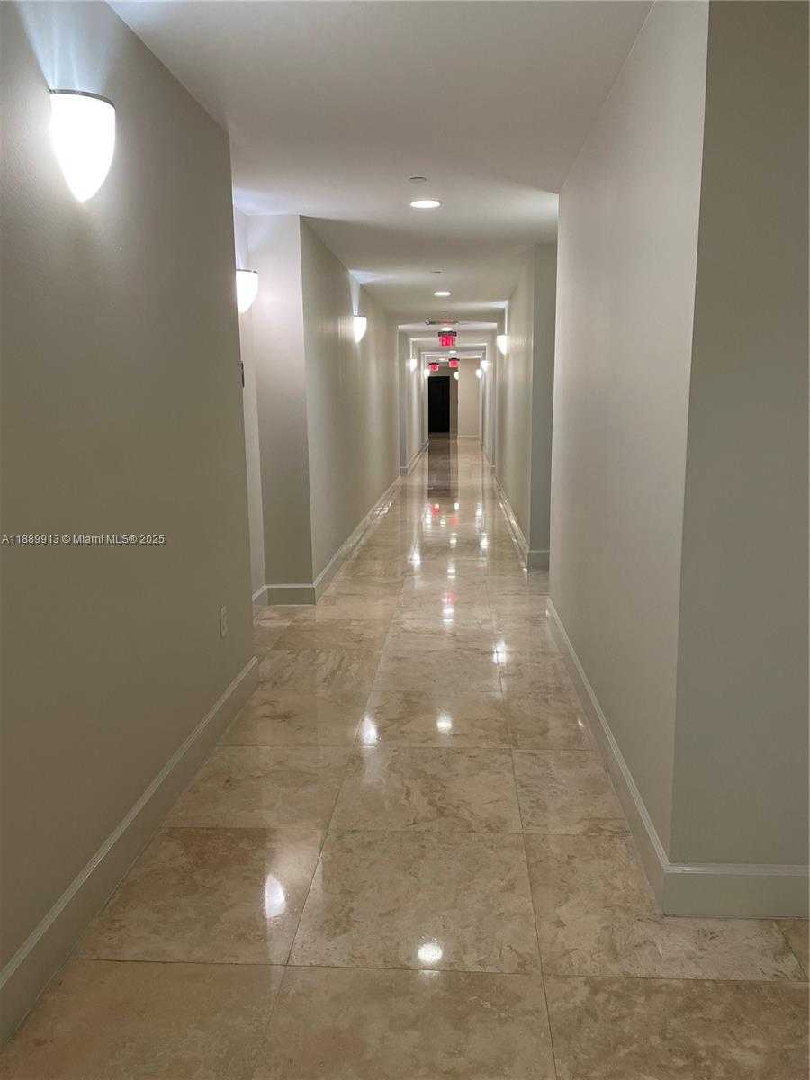Small Image of 10 ARAGON AVE #1412, Coral Gables Number 15