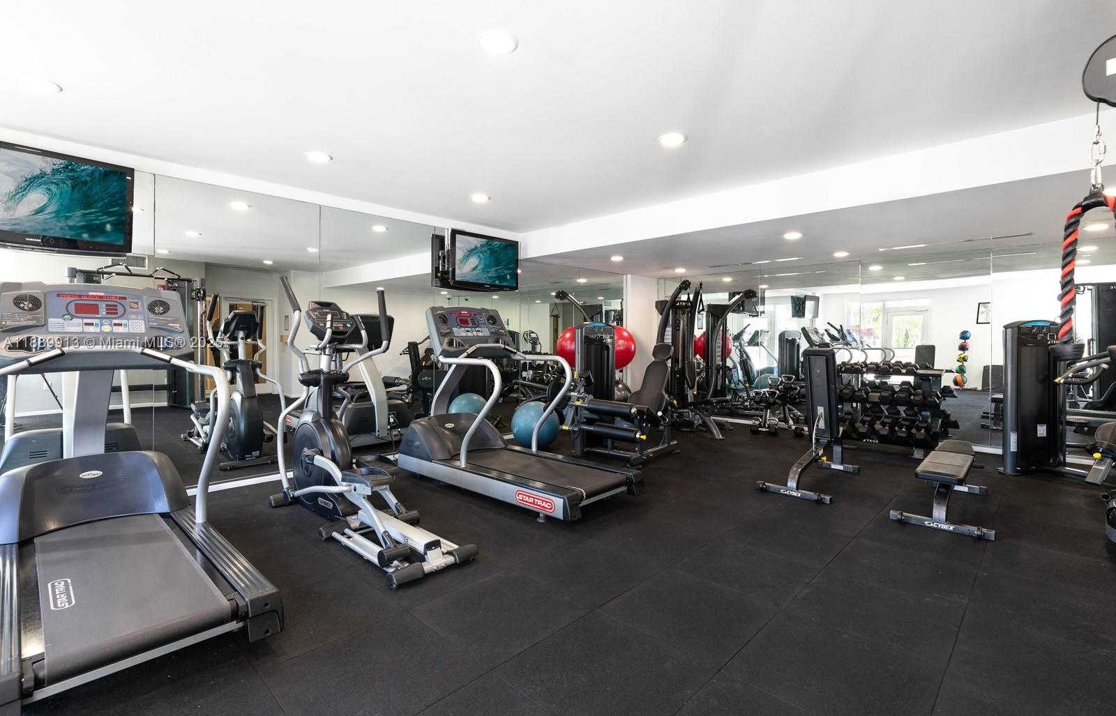 Small Image of 10 ARAGON AVE #1412, Coral Gables Number 22