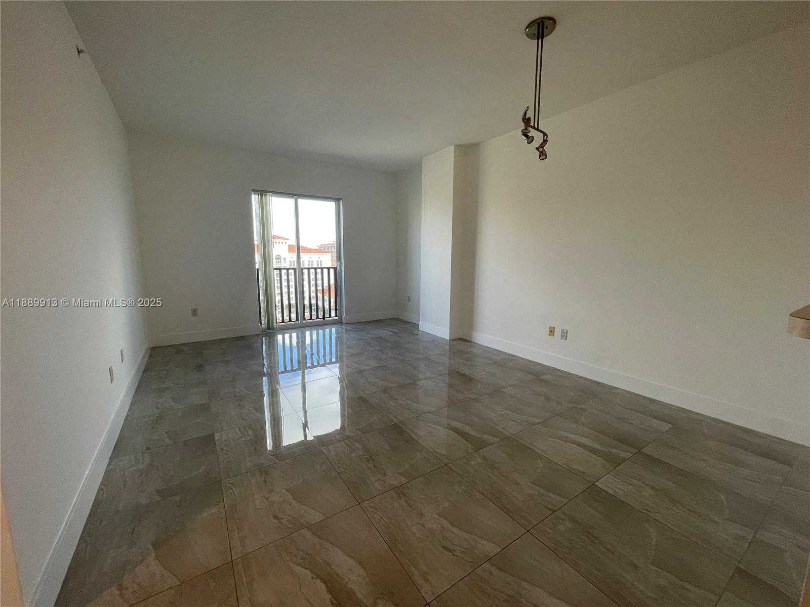 Small Image of 10 ARAGON AVE #1412, Coral Gables Number 8