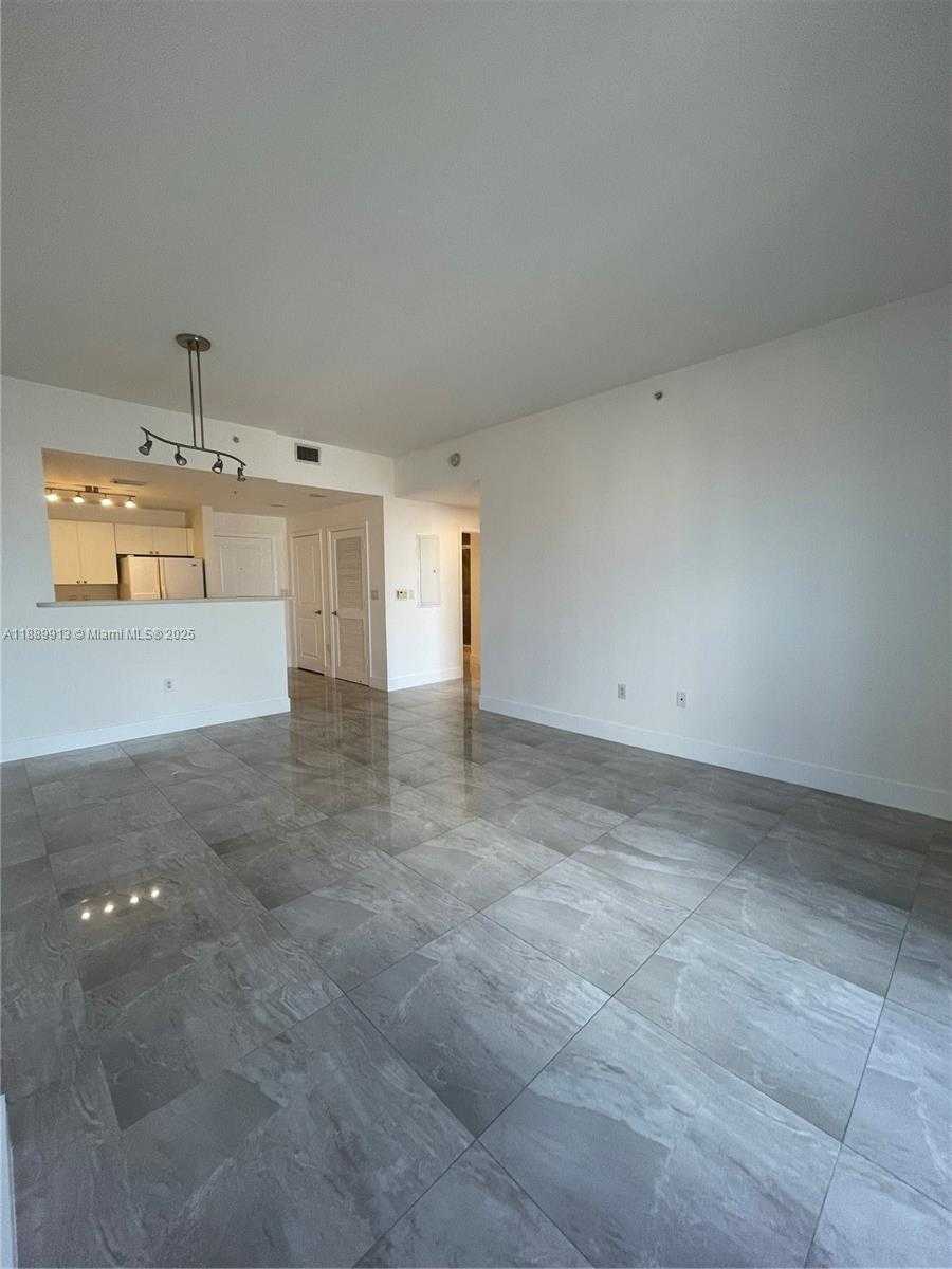 Small Image of 10 ARAGON AVE #1412, Coral Gables Number 9