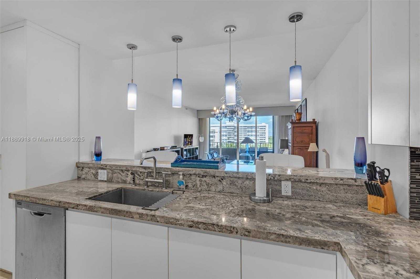 Small Image of 251 CRANDON BLVD #625, Key Biscayne Number 11