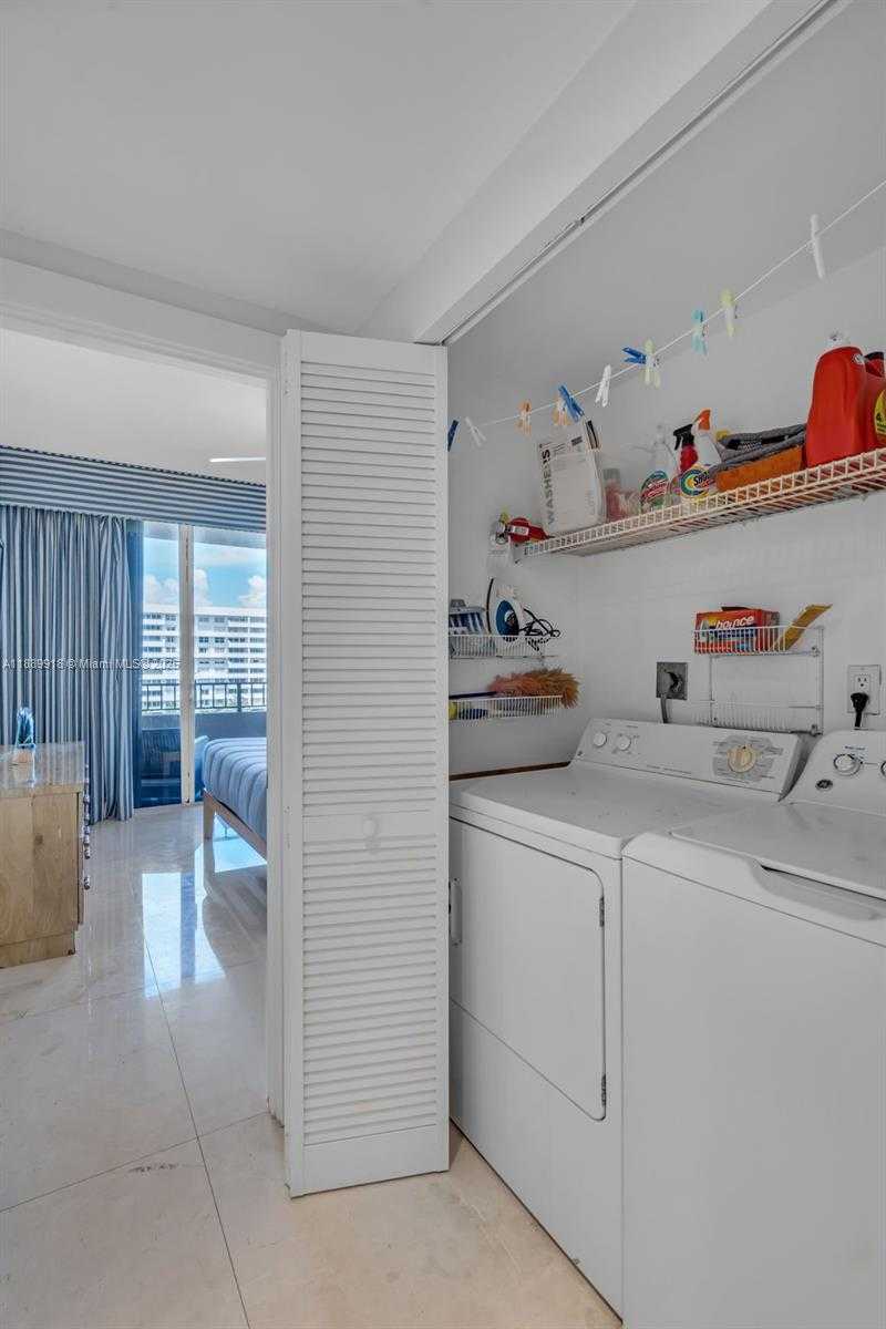 Small Image of 251 CRANDON BLVD #625, Key Biscayne Number 24