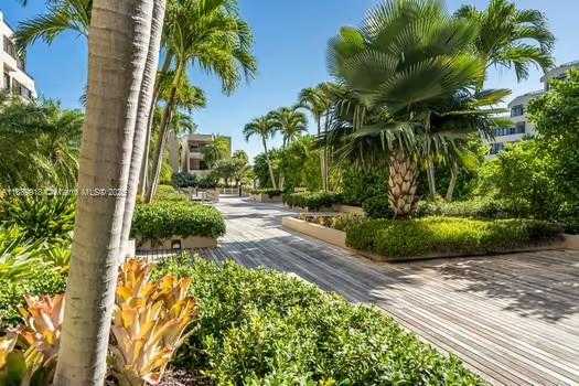 Small Image of 251 CRANDON BLVD #625, Key Biscayne Number 3