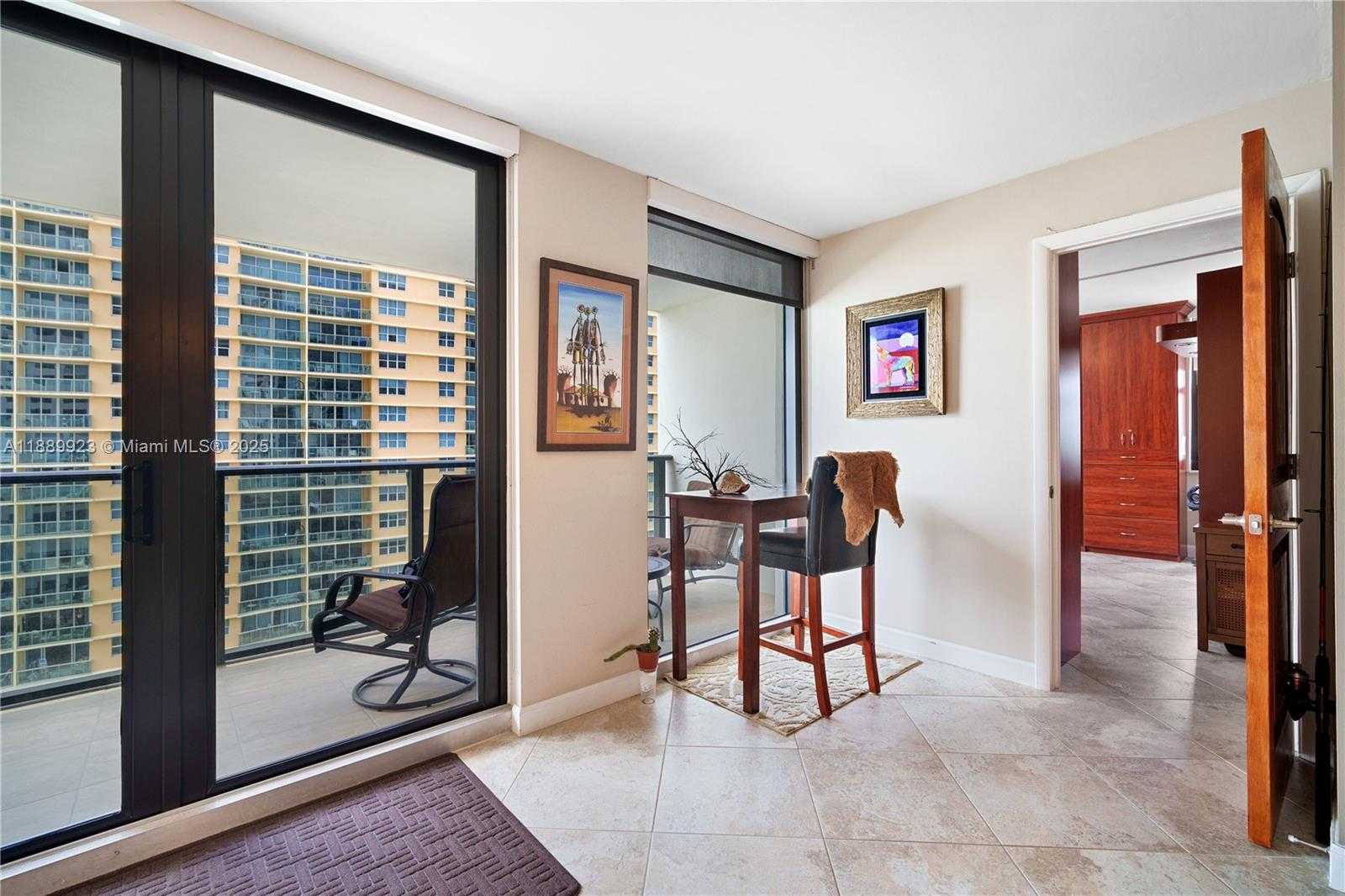 Small Image of 2301 SOUTH OCEAN DR #907, Hollywood Number 12
