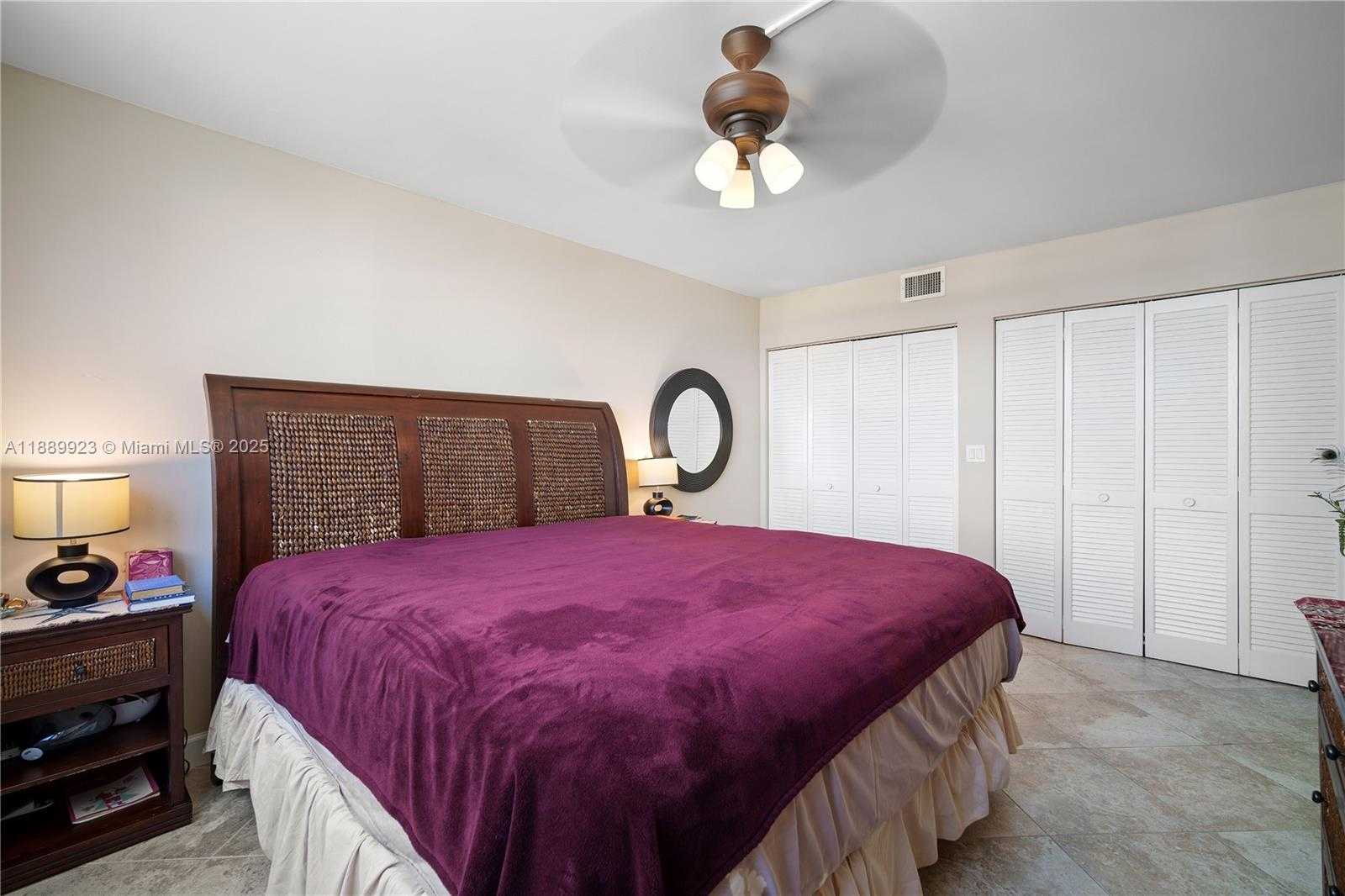 Small Image of 2301 SOUTH OCEAN DR #907, Hollywood Number 14